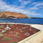 Amarilla Bay Apartment