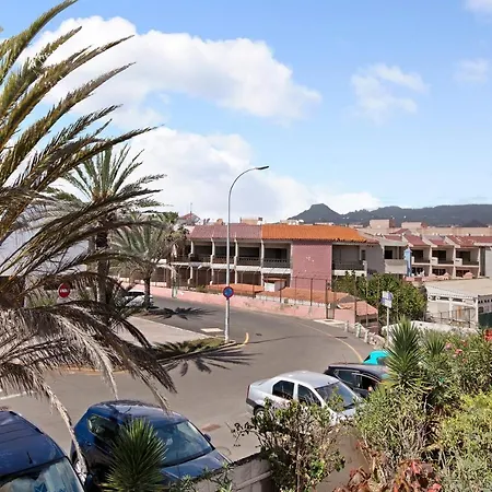 Amarilla Bay Costa del Silencio